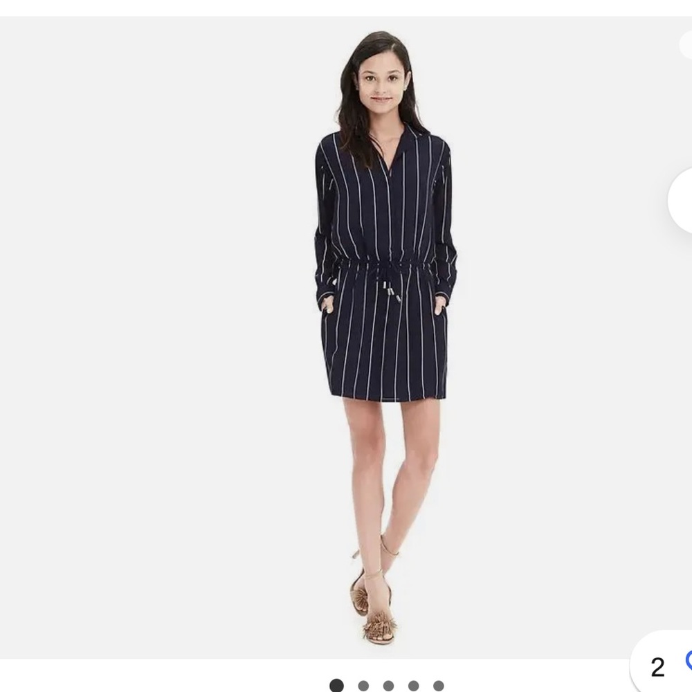 Banana Republic dress size 0 navy blue pinstriped mini shirt dress 💙💙